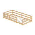 **Lit enfant en bois avec barrières de sécurité**